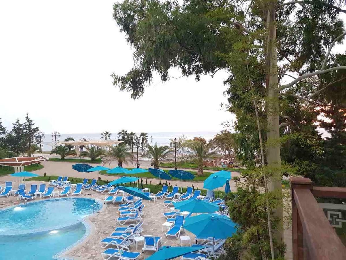 Dreamland Oasis In Chakvi Apartman Kültér fotó