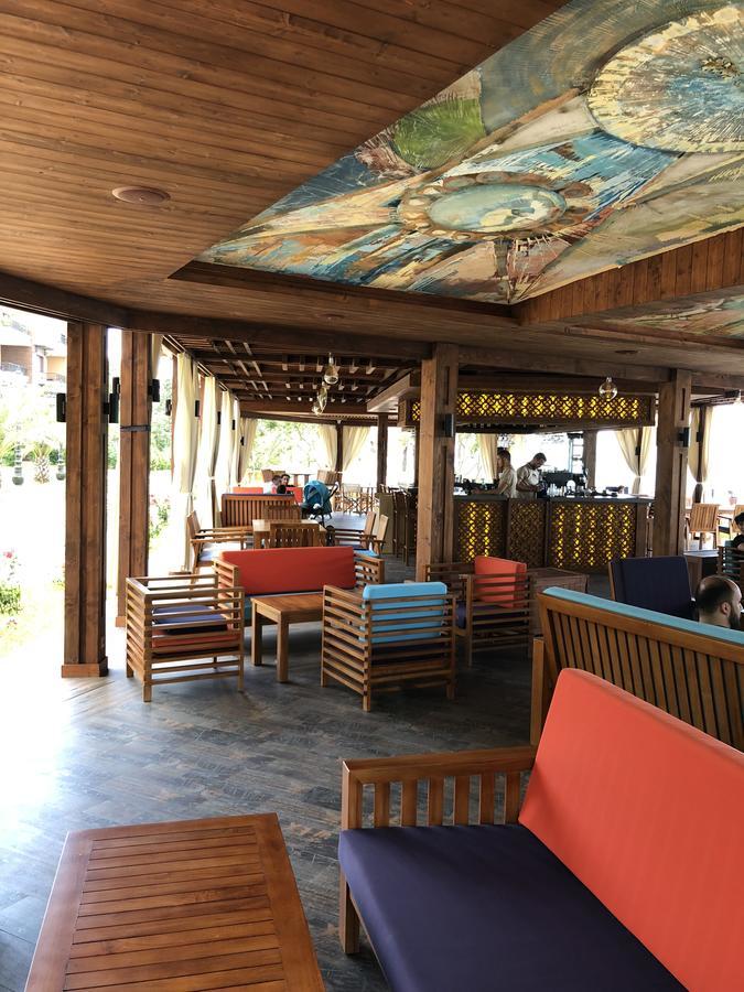 Dreamland Oasis In Chakvi Apartman Kültér fotó